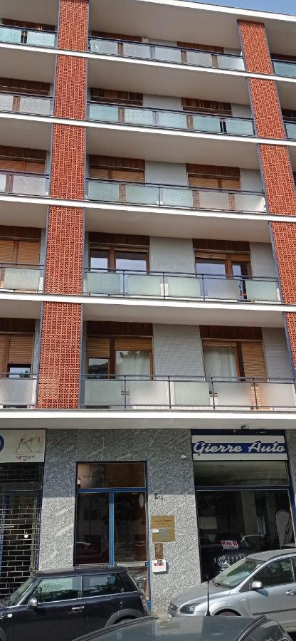 Appartamento Mansardato Ipatrizi Moncalieri Exterior photo